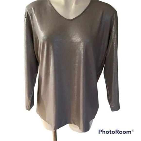Chico’s Glimmer Silver blouse - Picture 1 of 11